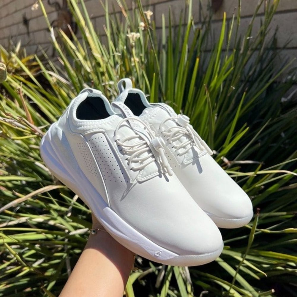Clove Womens Healthcare Brilliant White Sneaker NEW